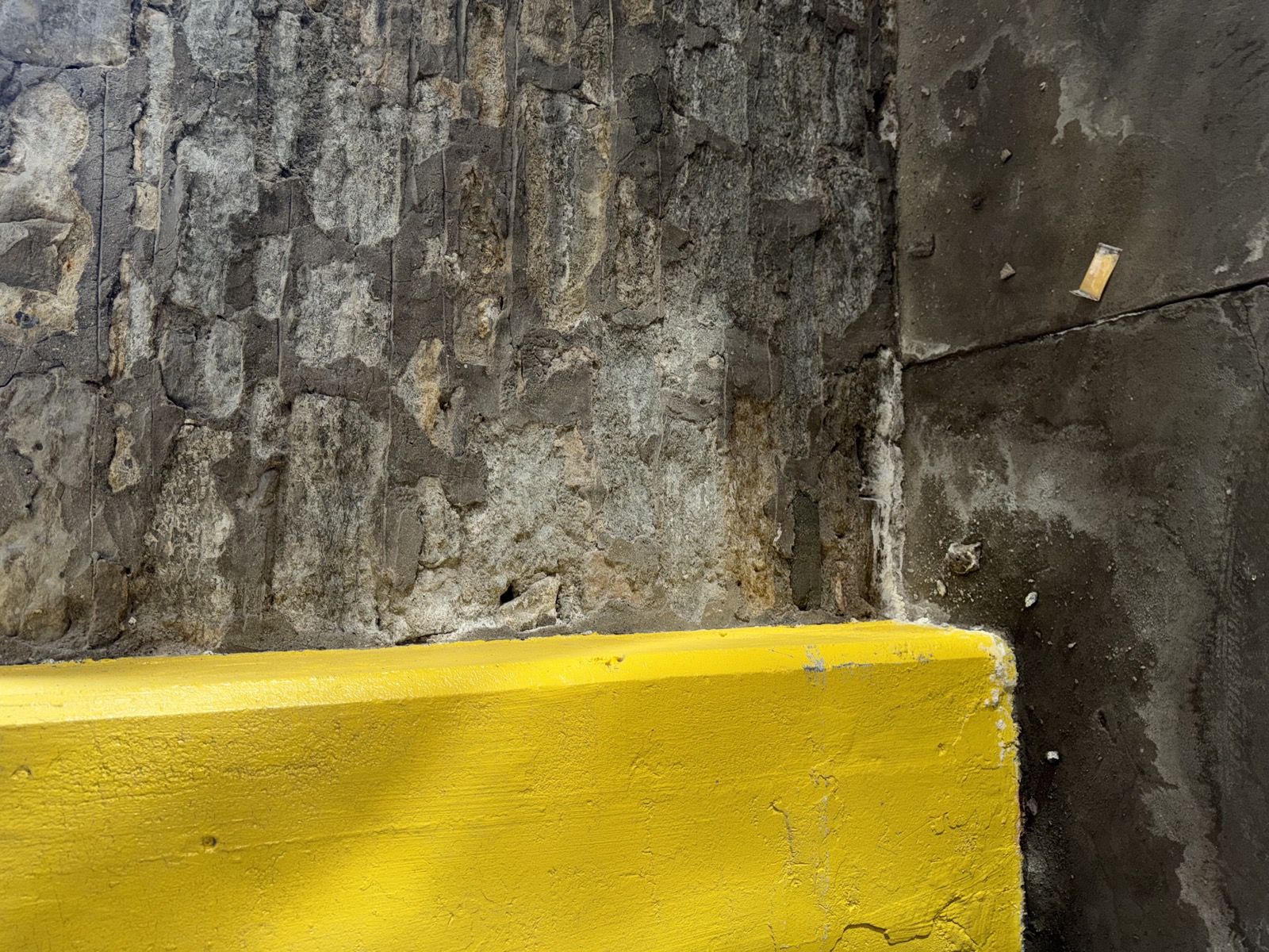 Garage - Wall Debris - 5